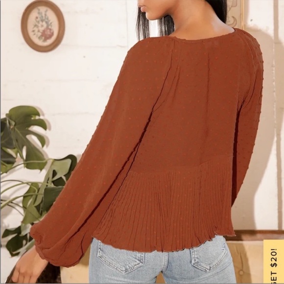 NWT Lulu’s Thrills and Frills Swiss Dot Ruffled Top - Picture 2 of 15